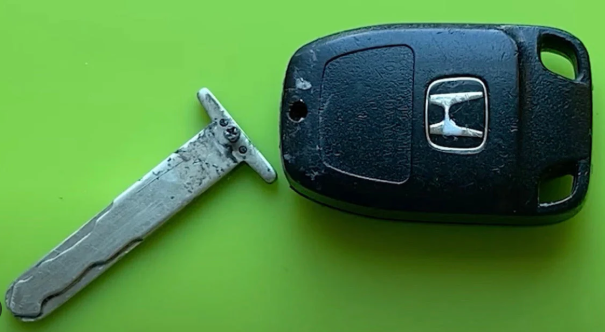 Unlocking Reliability: A Comprehensive Guide to Fixing 2003-2014 Honda Key Fob Issues
